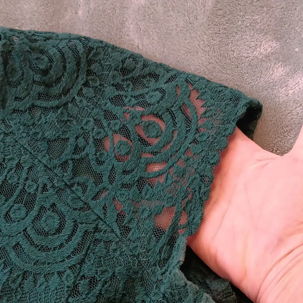 H&M DIVIDED Label Dark Green Lace Dress - Picture 5 of 11